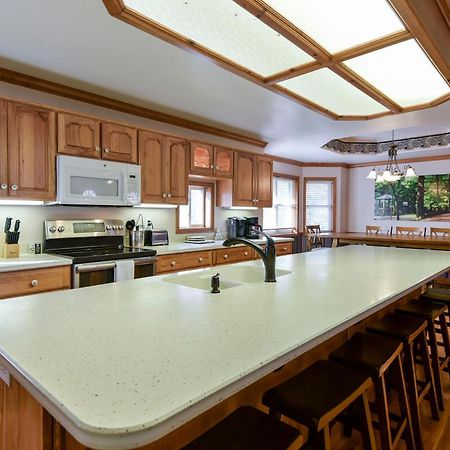 5 Bedroom Vacation Home Next To Silver Dollar City Брэнсон Экстерьер фото