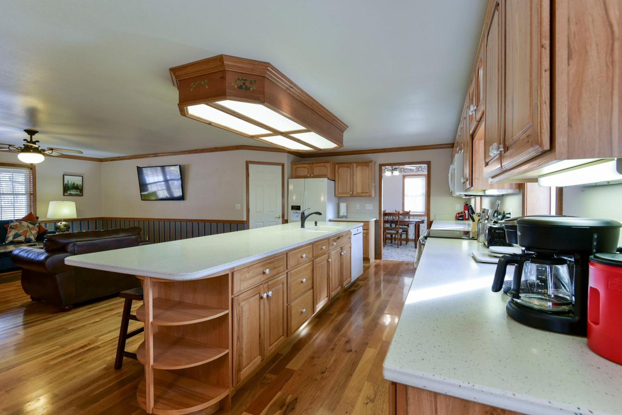 5 Bedroom Vacation Home Next To Silver Dollar City Брэнсон Экстерьер фото